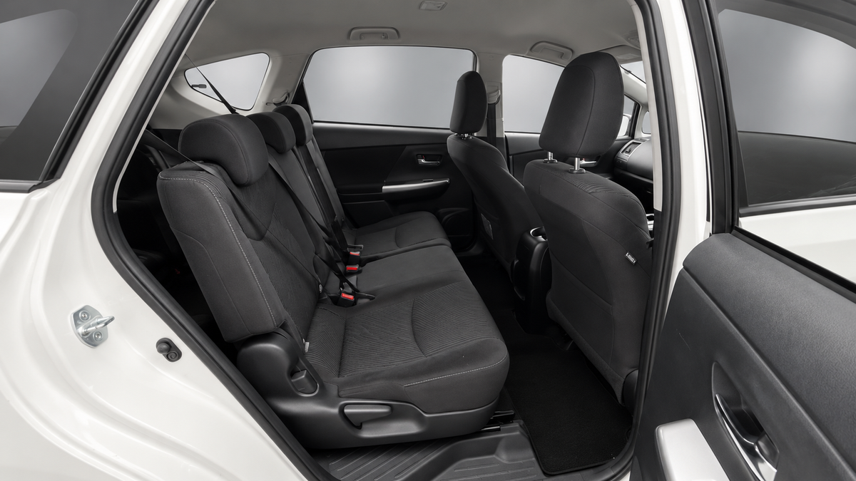 Toyota Prius+ (2019)